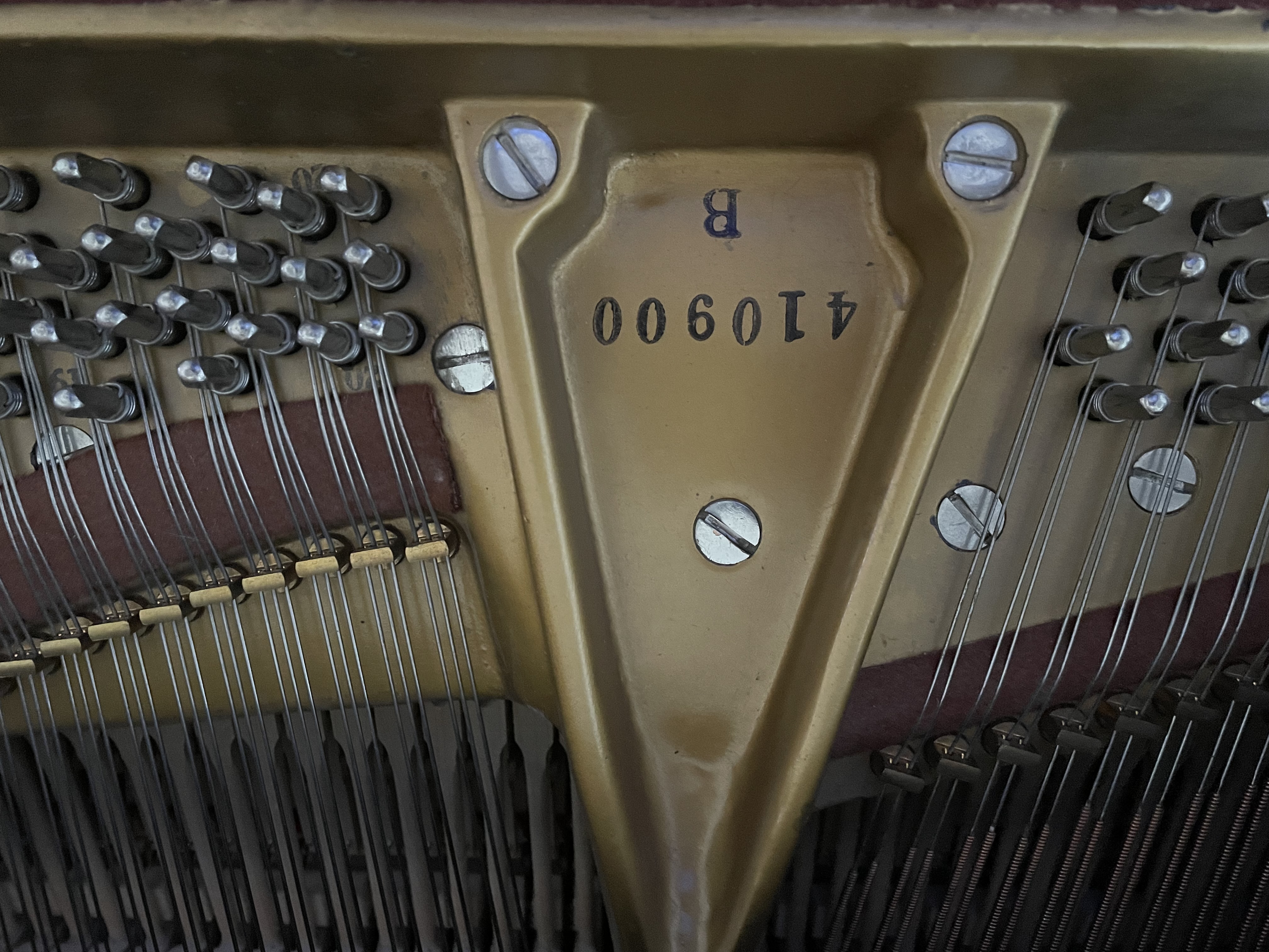 Steinway Piano SP-10