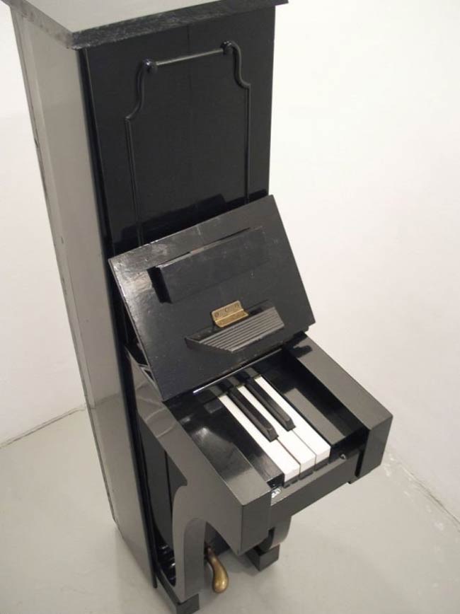 A tiny piano for a tiny home!